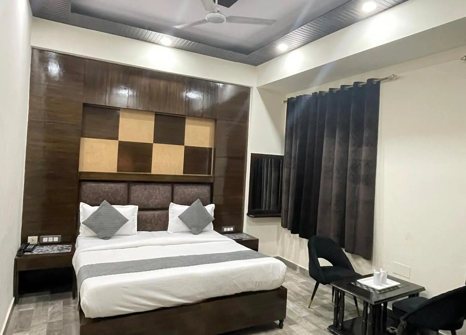 Hotel Radiance Delhi